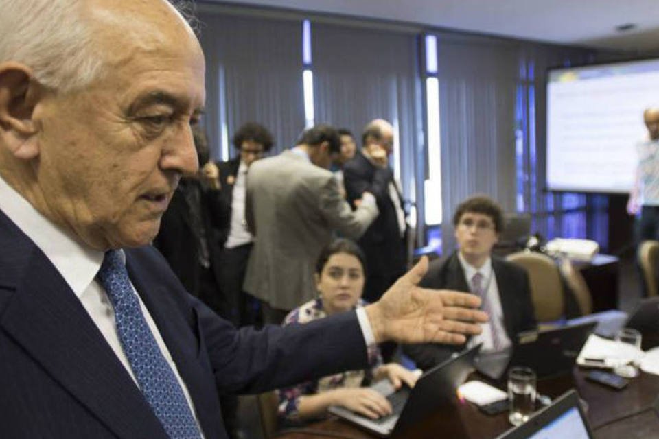 Manoel Dias indica que deixará Ministério do Trabalho