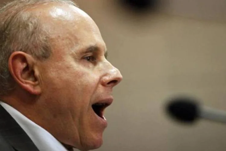 
	Guido Mantega: ministro da Fazenda vai se reunir at&eacute; quinta-feira com representantes do setor automotivo
 (Nacho Doce/Reuters)
