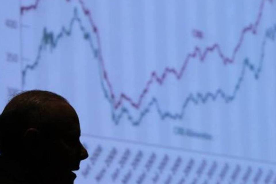 Governo mantém previsão de alta de 2% do PIB em 2012