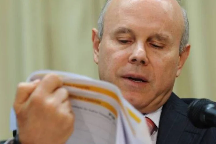 Mantega escalou alguns técnicos para olharem com muita atenção os dados de investimentos estrangeiros diretos no Brasil  (Marcello Casal Jr/Agência Brasil)