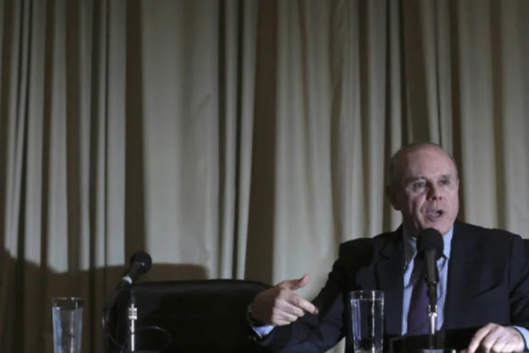 
	Mantega foi a primeira autoridade a discursar na reuni&atilde;o ministerial que durou mais de quatro horas
 (REUTERS/Ueslei Marcelino)