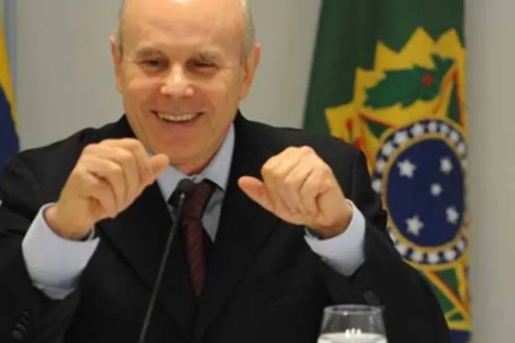 Mantega: "É importante colocação de uma candidatura de país emergente. Isso rompe com uma regra antiga do FMI" (Renato Araújo/Agência Brasil)