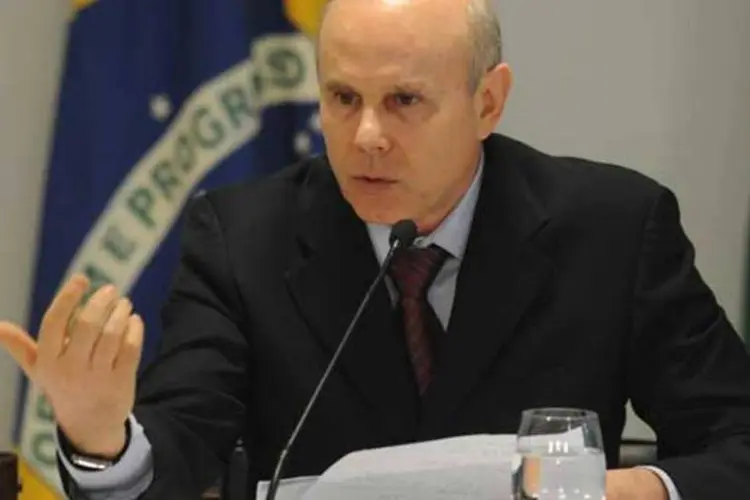 Guido Mantega acredita que estimular a oferta de produtos agrículos e impedir que a inflação afeta outros setores são saídas válidas para o quadro econômico (Renato Araújo/Agência Brasil)