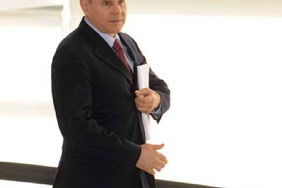 Mantega: faremos meta cheia de superávit em 2011