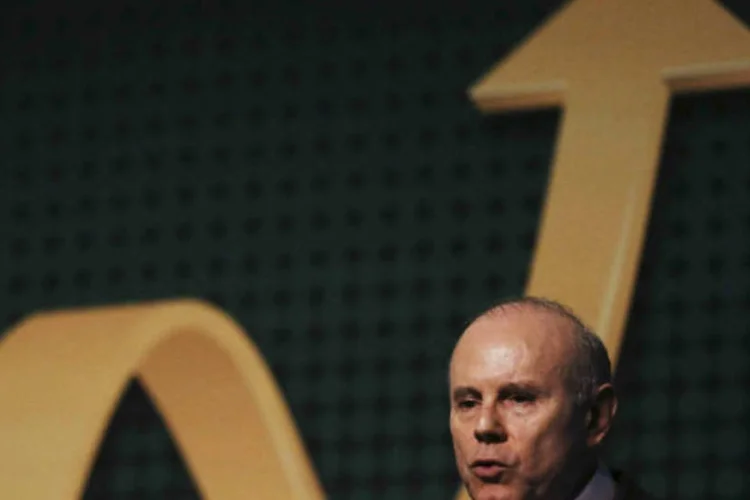 
	Mantega disse n&atilde;o ser poss&iacute;vel declarar que pior da economia mundial passou, o que profissionais dizem ir em linha com vis&atilde;o do BC ao se referir ao cen&aacute;rio externo no comunicado da &uacute;ltima decis&atilde;o
 (REUTERS/Nacho Doce)