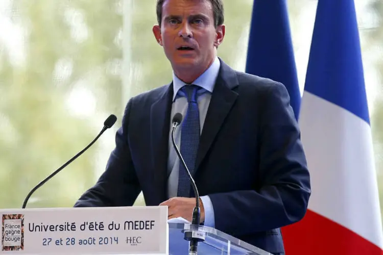Valls: "O euro está supervalorizado, o que é ruim para os negócios, é ruim para o crescimento" (Benoit Tessier/Reuters)