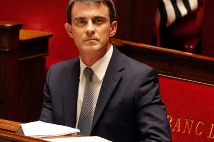 
	Primeiro ministro franc&ecirc;s Manuel Valls: &quot;n&atilde;o podemos viver acima de nossas possibilidades&quot;, disse
 (Charles Platiau/Reuters)