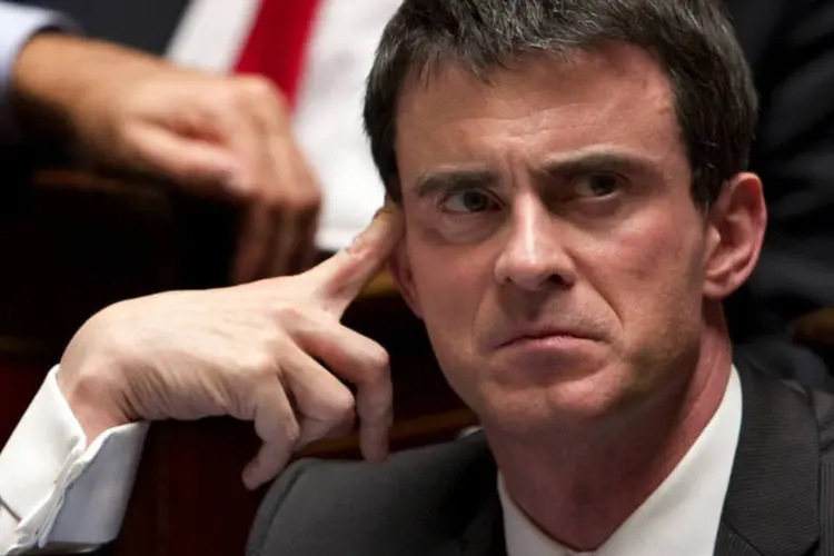 
	Manuel Valls: &quot;n&oacute;s n&atilde;o podemos dizer ou aceitar que todos esses refugiados... podem ser bem-vindos na Europa&quot;
 (Charles Platiau/Reuters)