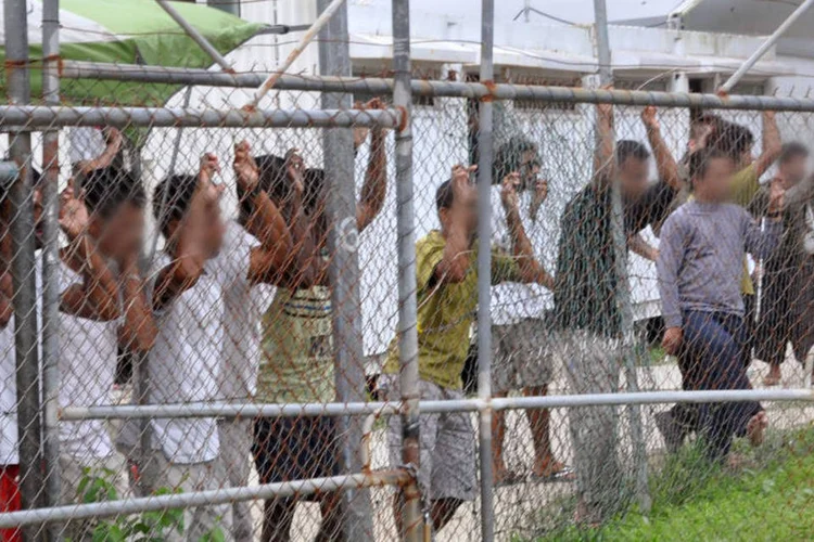 
	Campo de reten&ccedil;&atilde;o: muitas associa&ccedil;&otilde;es denunciam o sistema australiano de deporta&ccedil;&atilde;o de migrantes
 (AAP/Eoin Blackwell/Reuters)