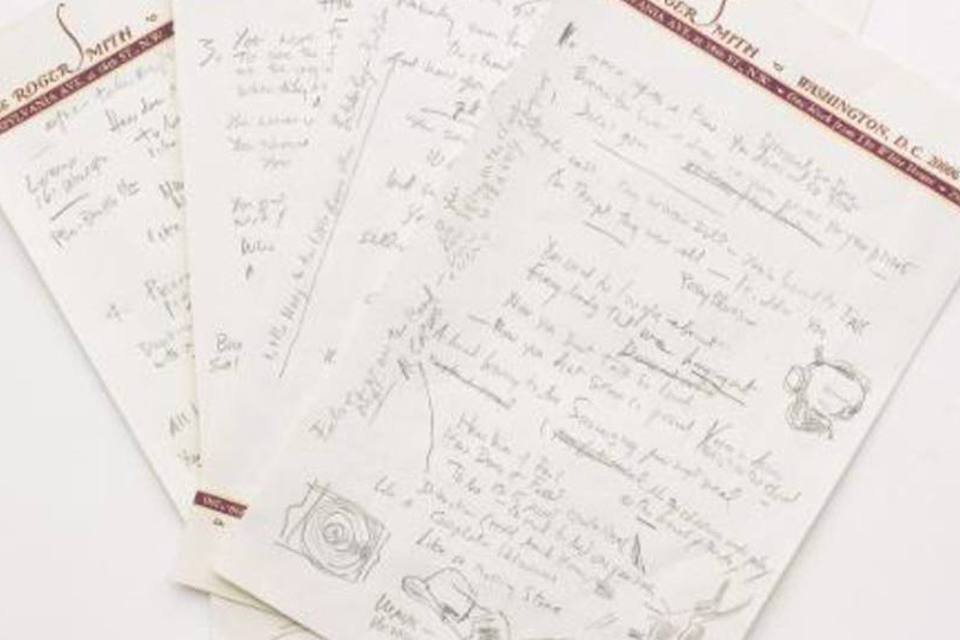 Manuscrito de Like a Rolling Stone de Bob Dylan é leiloado