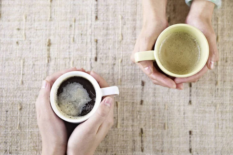 
	Caf&eacute; na mesa: 61% dos brasileiros consome a bebida dentro de casa
 (Thinkstock/imtmphoto)