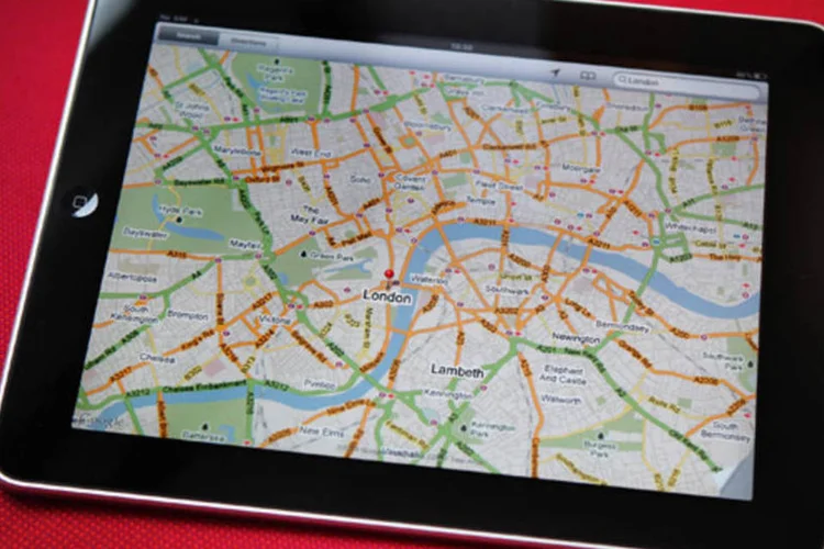 mapa exibido no ipad (Getty Images)