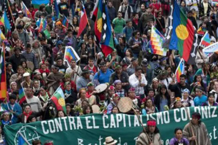 Os mapuches vivem em sua maioria na região de La Araucanía, 600 km ao sul de Santiago
 (Claudio Santana/AFP)