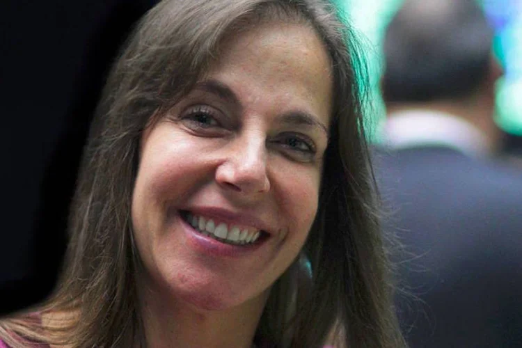 Mara Gabrilli: própria deputada discorre sobre sua candidatura em vídeo direcionado aos estudantes (Facebook Mara Gabrilli/Reprodução)