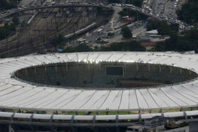 
	Segundo o advogado Andr&eacute; de Paula, que representa a Federa&ccedil;&atilde;o Internacionalista dos Sem Teto (Fist), a privatiza&ccedil;&atilde;o do Maracan&atilde; &quot;n&atilde;o vai atender aos interesses da popula&ccedil;&atilde;o, apenas das elites&quot;
 (REUTERS/Ricardo Moraes)