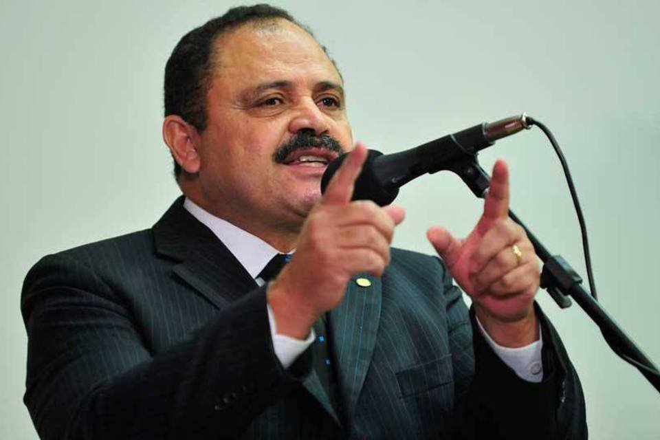 DEM e PSD pedem ao Conselho de Ética cassação de Maranhão