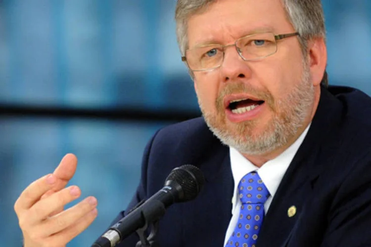 Segundo Maia, não há margem para construção de um novo texto de consenso, pois os deputados tendem a manter a proposta do Senado  (Agência Brasil)
