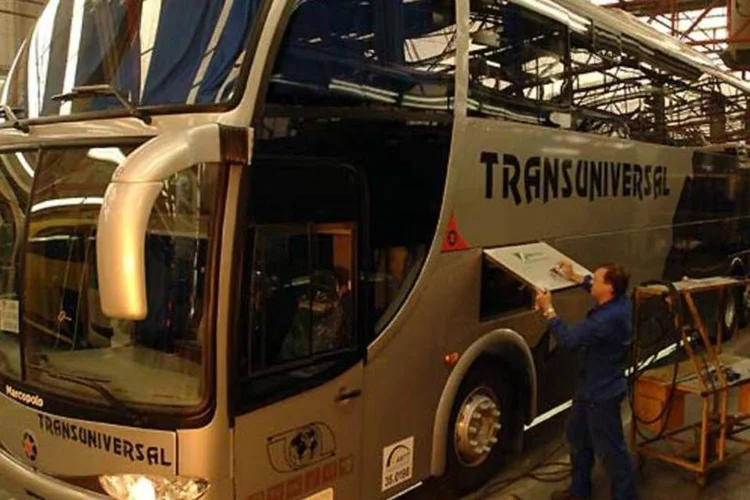 Ônibus da Marcopolo: previsão de aumento nas vendas (Mirian Fichtner)