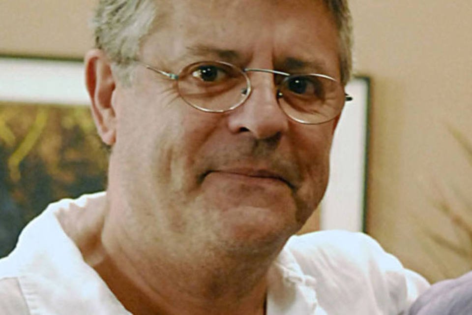 Ator e diretor Marcos Paulo sai da UTI, em São Paulo