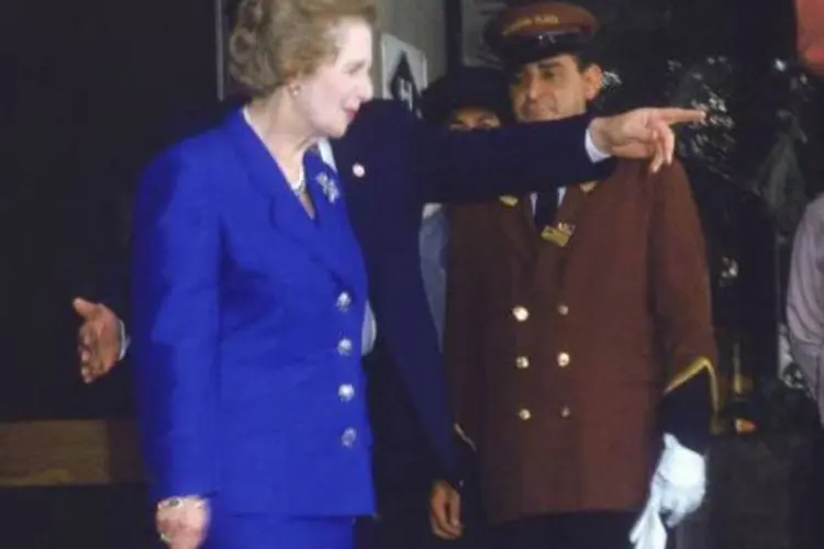 
	Margaret Thatcher durante sua visita ao Brasil: entre a lista das 40 mais do Reino Unido nesta semana, aparece no 34&ordm; lugar o punk &#39;I&#39;m In Love With Margaret Thatcher&#39; dos Notsensibles
 (Egberto Nogueira)