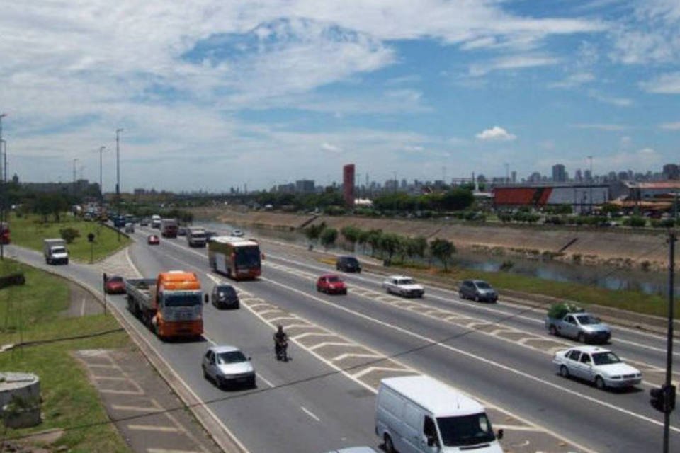 Limite de velocidade cairá para 70km/h nas marginais de SP