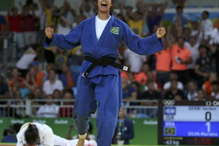 
	Jud&ocirc;: em uma luta muito equilibrada, as duas atletas passaram os quatro minutos regulamentares da luta sem pontuar, o que levou o combate para o golden score
 (Toru Hanai / Reuters)