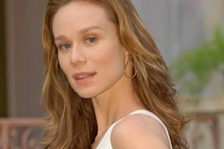 Depois do grande sucesso na novela Passione, Mariana Ximenes queria voltar ao palco após nove anos afastada (Divulgação/Rede Globo)