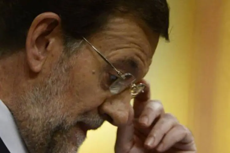 O presidente do governo espanhol, Mariano Rajoy: ao anunciar o ajuste, Rajoy admitiu que a economia se contrairá cerca de 2% este ano (Javier Soriano/AFP)