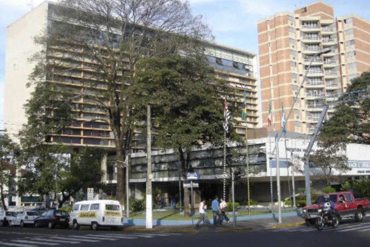 
	Mar&iacute;lia: manifestantes&nbsp;exigem a municipaliza&ccedil;&atilde;o do transporte coletivo e melhorias na sa&uacute;de&nbsp;
 (Filipe Mesquita de Oliveira/Wikimedia Commons)