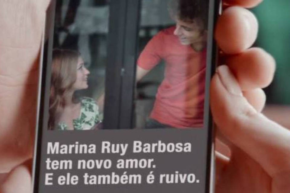 Ruivo da Vivo vira namorado de Marina Ruy Barbosa em anúncio