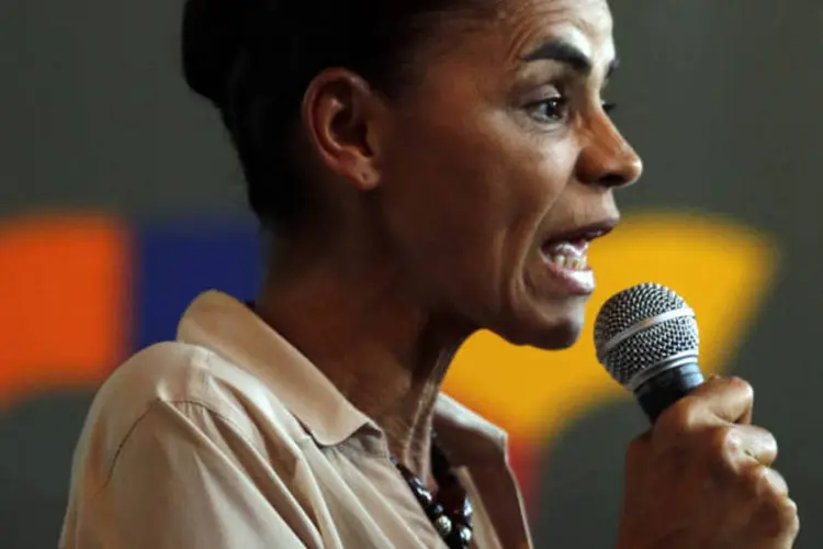 
	Marina Silva discursa durante encontro com profissionais da ind&uacute;stria criativa, em S&atilde;o Paulo
 (Paulo Whitaker/Reuters)