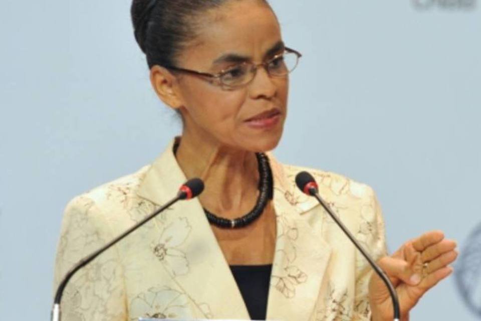 Marina diz que apoio no 2º turno, se houver, será programático