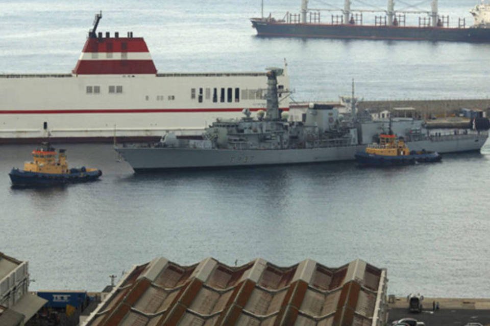 Marinha britânica chega a Gibraltar em momento de tensão