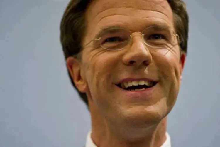 
	O primeiro-ministro holand&ecirc;s, Mark Rutte: Samsom e Rutte buscam amanh&atilde; a vit&oacute;ria eleitoral de seus partidos
 (Valerie Kuypers/AFP)