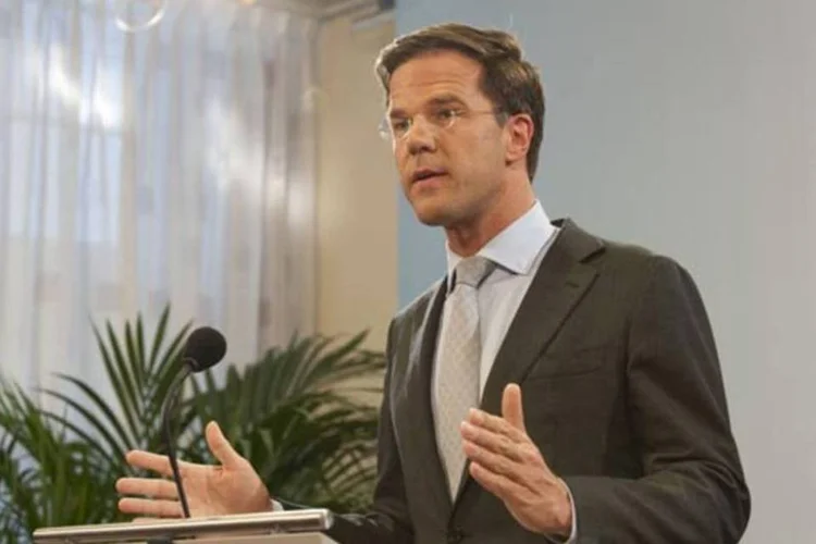 O primeiro-ministro interino, Mark Rutte, classificou o acordo alcançado nesta quinta-feira como ''histórico''  (Rijksvoorlichtingsdienst via Wikimedia Commons)