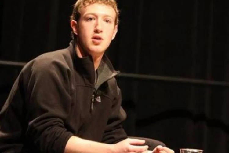 Os responsáveis do "The Social Network" tentaram fazer com que Zuckerberg e seus sócios participassem do filme (.)