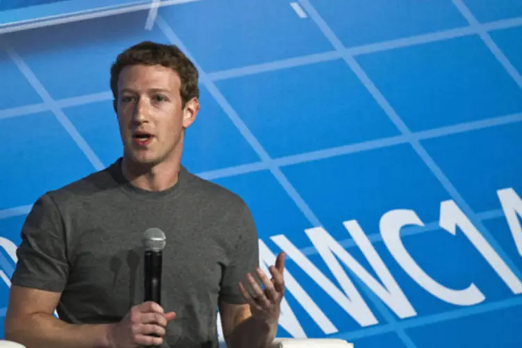 
	Zuckerberg: a compra do WhatsApp foi a 44&ordf; em 10 anos de empresa
 (Bloomberg)