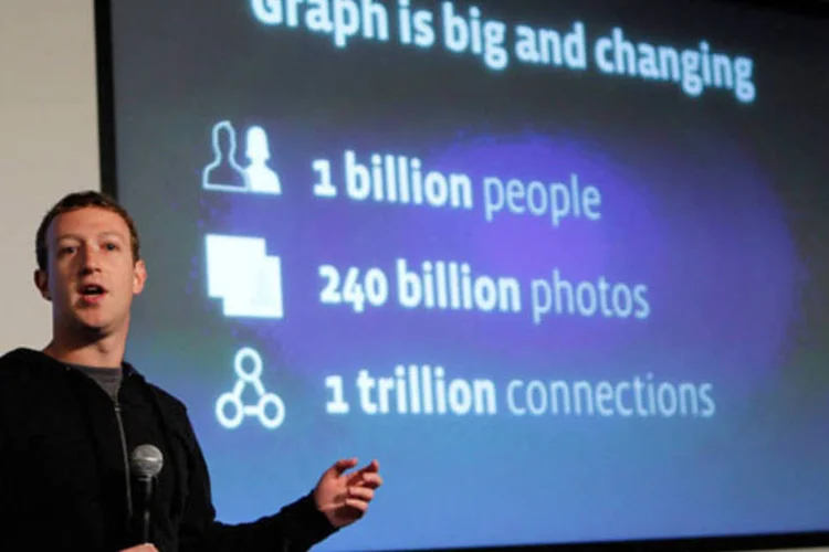 
	Mark Zuckerberg apresenta a Busca Social (&quot;Graph Search&quot;, em ingl&ecirc;s)
 (REUTERS/Robert Galbraith)