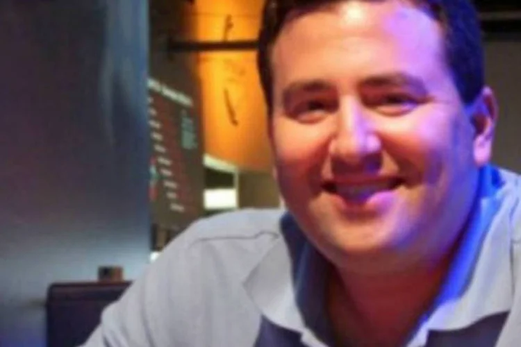 Inconformado com artigo do diretor técnico da EA, Rein respondeu no Twitter: "Não, eles não estão uma geração à frente. Eu digo que isso é mentira." (Reprodução)