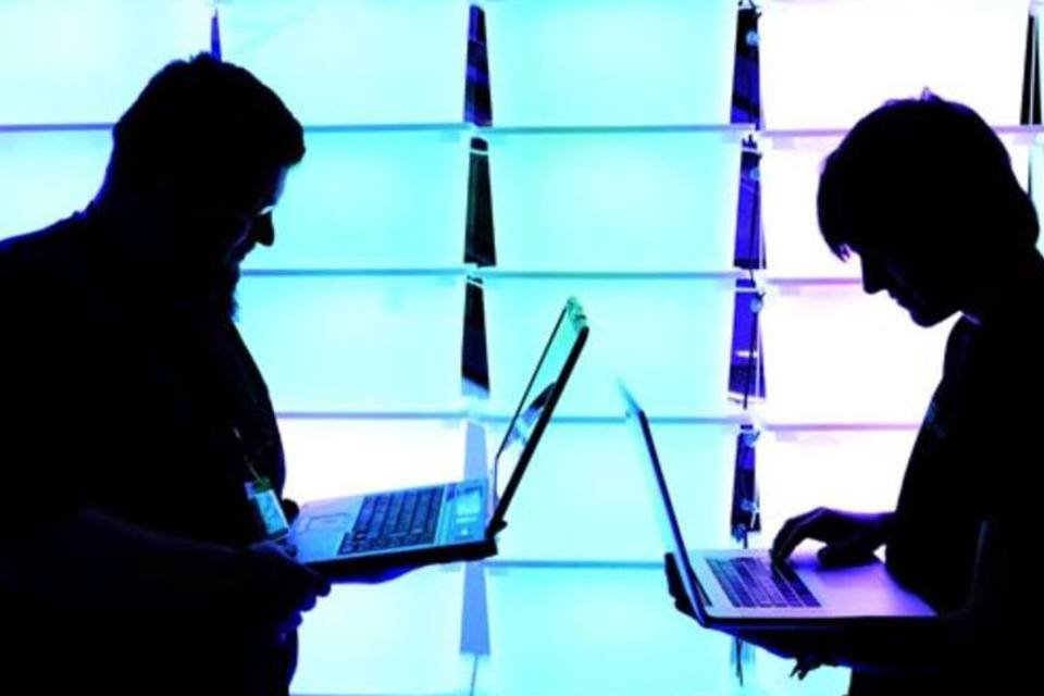 Como a publicidade contextual pode financiar os serviços de IA