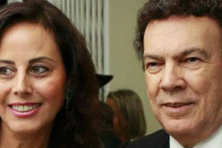 Campos Machado, presidente do PTB-SP, e sua esposa, Marlete, em convenção do partido (Reprodução/Campos Machado)