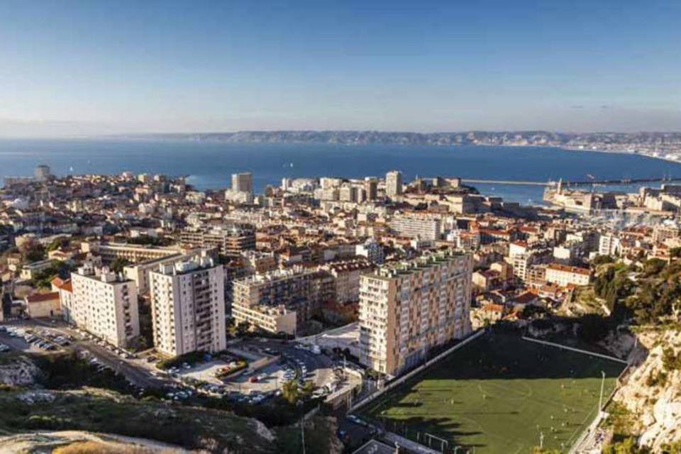Duas turistas americanas são atacadas com ácido na França