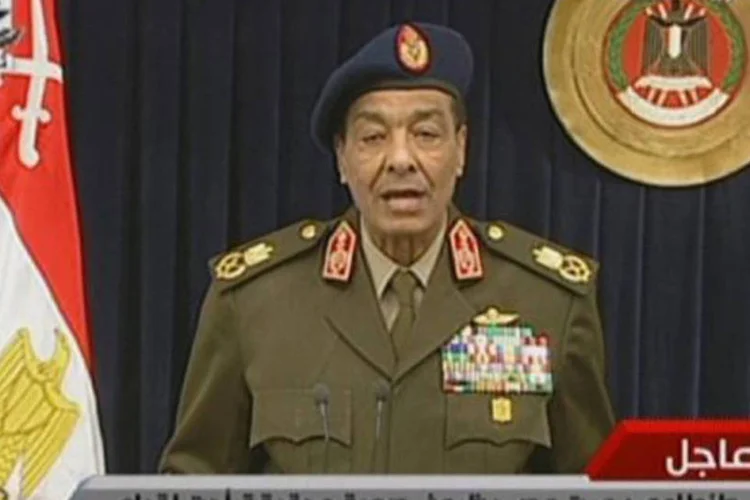 Em discurso à nação transmitido pela rede de televisão egípcia, Tantawi, a máxima autoridade do país, disse que porá fim a esta medida de exceção (Egyptian TV)
