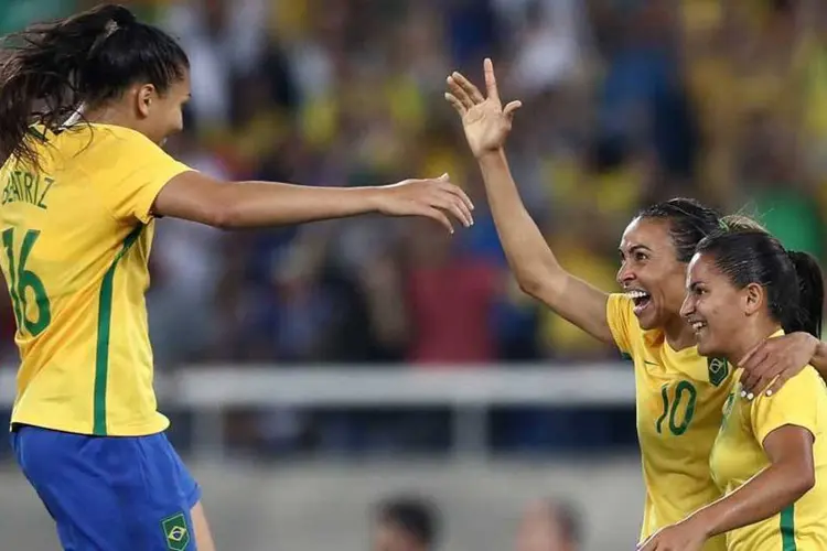 Seleção brasileira feminina em jogo contra a Suécia (Getty Images)