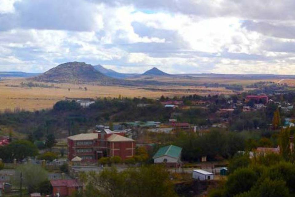 Lesoto tenta se recuperar de caos econômico