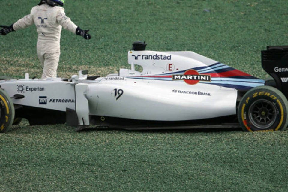 Massa é atingido na largada na abertura da Fórmula 1