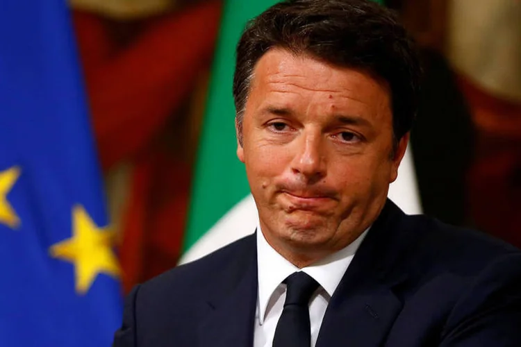 
	Matteo Renzi no Senado: o primeiro-ministro prometeu renunciar se a reforma n&atilde;o for aprovada
 (Tony Gentile/Reuters)
