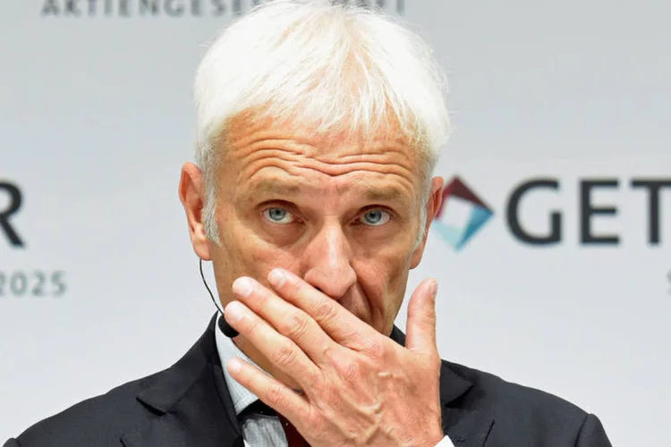 
	Matthias M&uuml;ller: os executivos do grupo Volkswagen enfrentam nesta quarta-feira as perguntas e as cr&iacute;ticas dos pequenos acionistas
 (Fabian Bimmer)