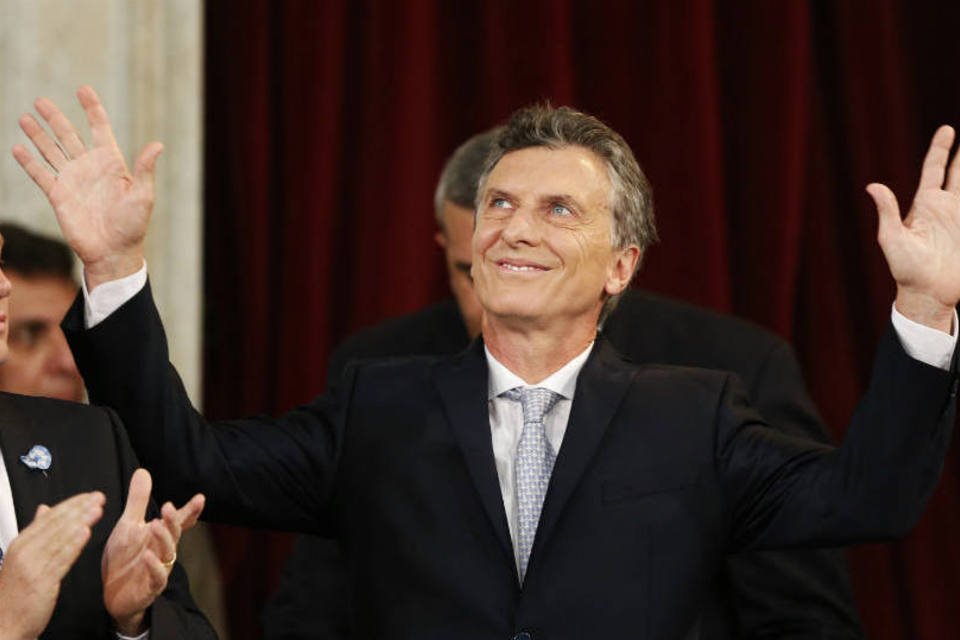 Macri chega ao Uruguai para se reunir com Tabaré Vázquez