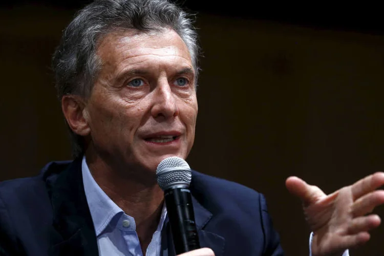 
	Argentina: Macri afirmou que o pa&iacute;s quer retomar as negocia&ccedil;&otilde;es sobre as Ilhas Malvinas, Ge&oacute;rgias do Sul e Sandwich do Sul e os espa&ccedil;os mar&iacute;timos circundantes
 (Enrique Marcarian/ Reuters)